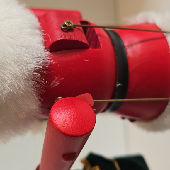 San Francisco Music Box Co '98 LE Jolly St. Nick Nutcracker w/box - Picture 12 of 13